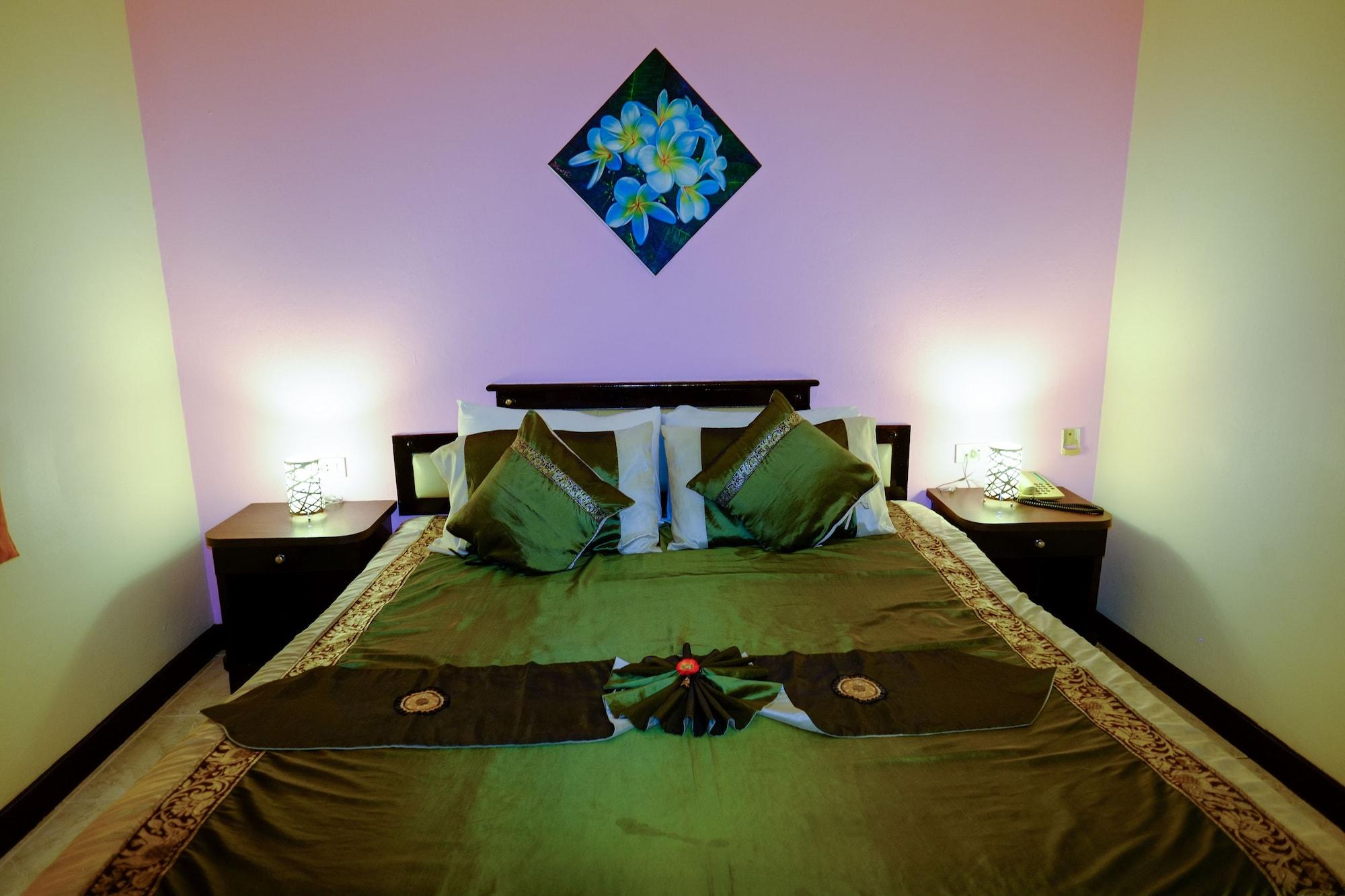 Adonis Guest House Patong Eksteriør bilde