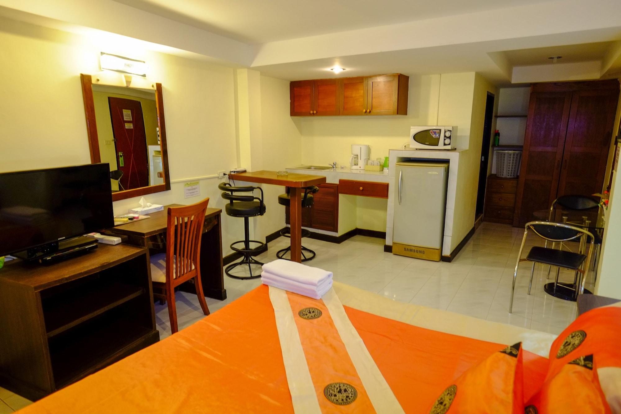 Adonis Guest House Patong Eksteriør bilde